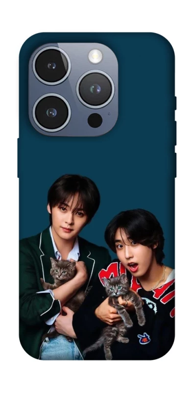 Чохол на Apple iPhone 16 Pro Lee Know and Han - Stray Kids фото 1 з 1