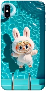 Чехол на Apple iPhone X (5.8") Labubu in the pool ver.2 фото 1 из 1