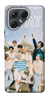 Чехол на TECNO Pova 7 Stray Kids One Team фото 1 из 1