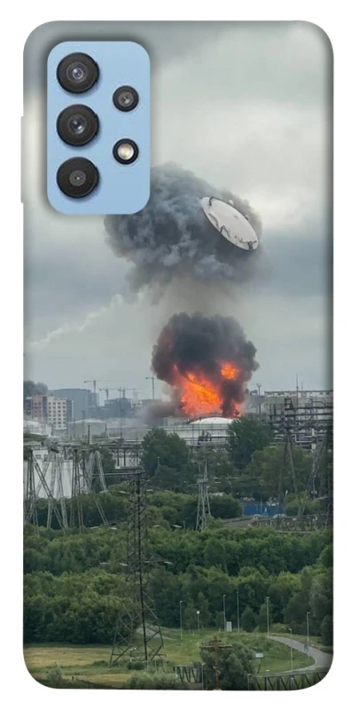 Чохол на Samsung Galaxy M32 Moscow never sleeps ver.4 фото 1 з 1
