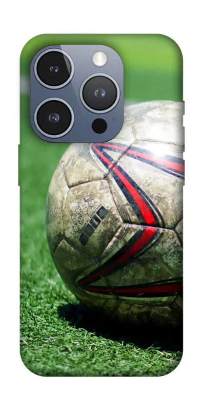 Чохол на Apple iPhone 16 Pro М'яч на газоні фото 1 з 1