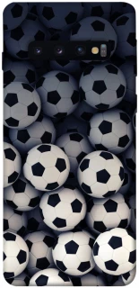 Чехол на Samsung Galaxy S10 Футбольные мячи фото 1 из 1