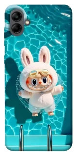 Чехол на Samsung Galaxy A04 Labubu in the pool ver.2 фото 1 из 1