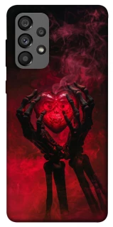 Чехол на Samsung Galaxy A73 5G Heart in the hands of a skeleton фото 1 из 1