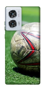Чехол на Motorola Edge 50 Fusion Мяч на газоне фото 1 из 1