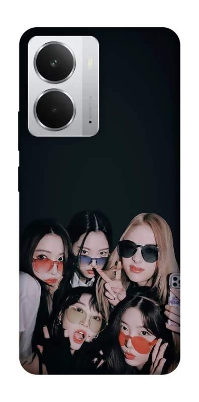 Чохол на Realme 14 LE SSERAFIM v3 фото 1 з 1