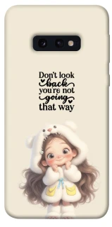 Чехол на Samsung Galaxy S10e Don't look back фото 1 из 1