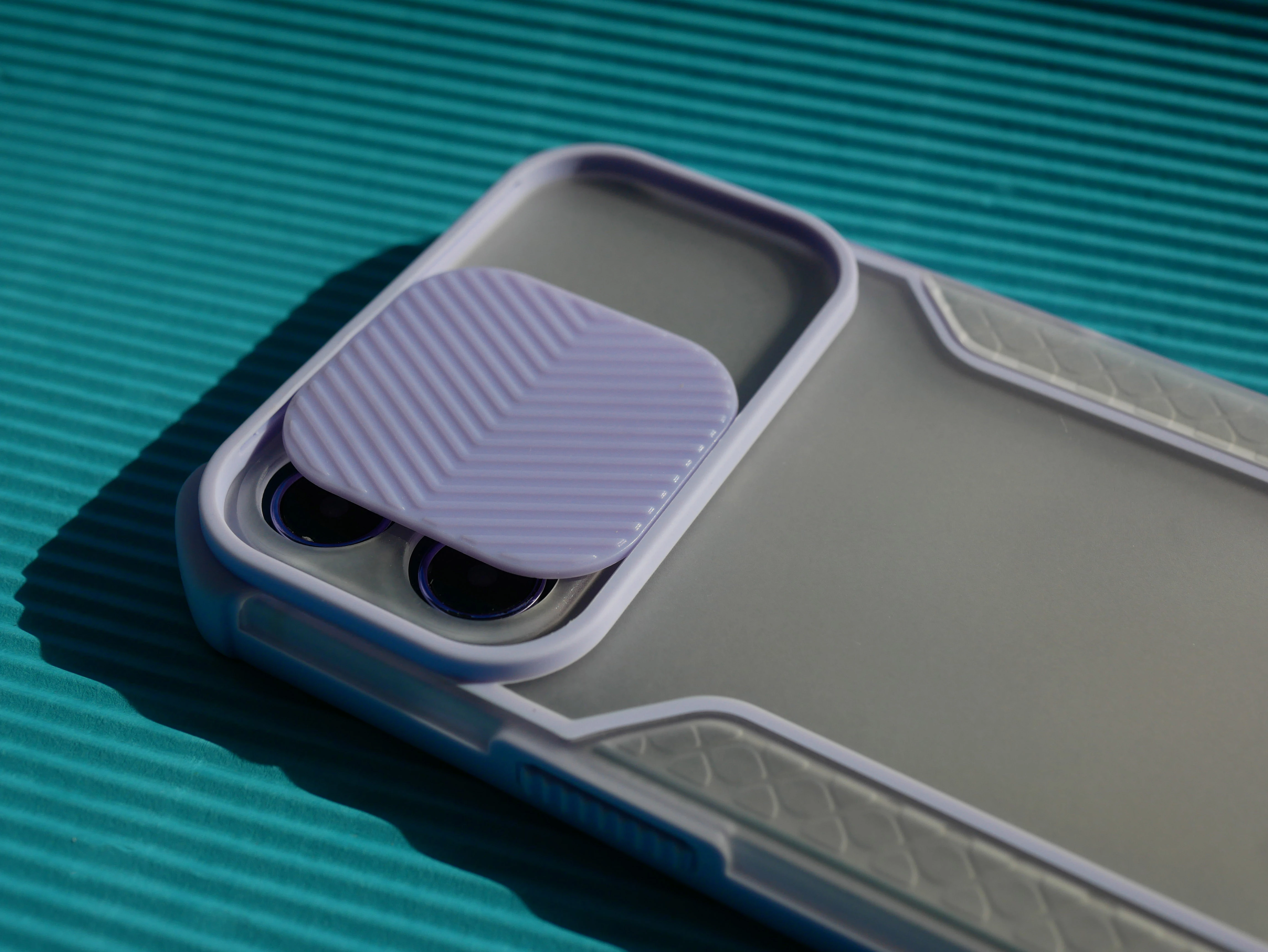 Подвійний захист камери матового силіконового чохла зі шторкою для камери та посиленим захистом кутів