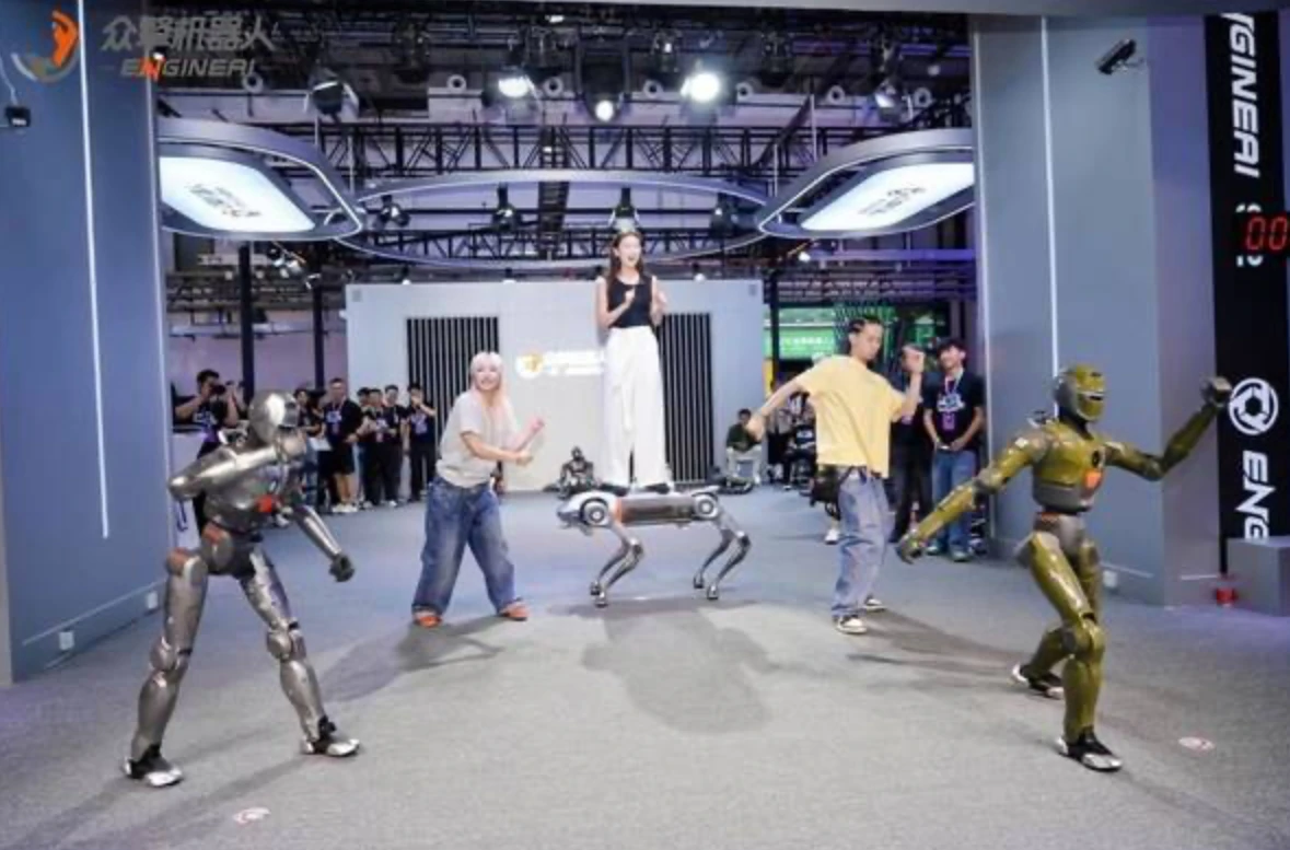 Zhongqing Robotics: от доступных компаньонов до тяжёлых промышленных роботов фото 1