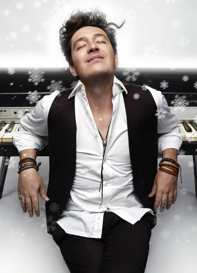 Його голос звучить так само чудово, як і фортепіано фото 1