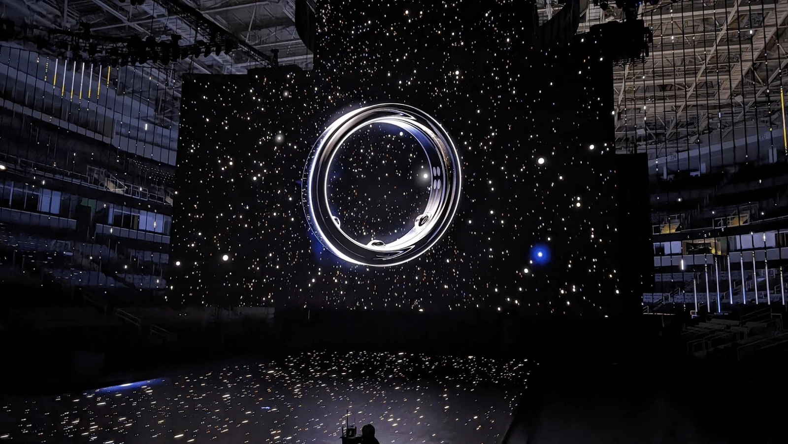 Samsung анонсировала «умное» кольцо Galaxy Ring фото 1