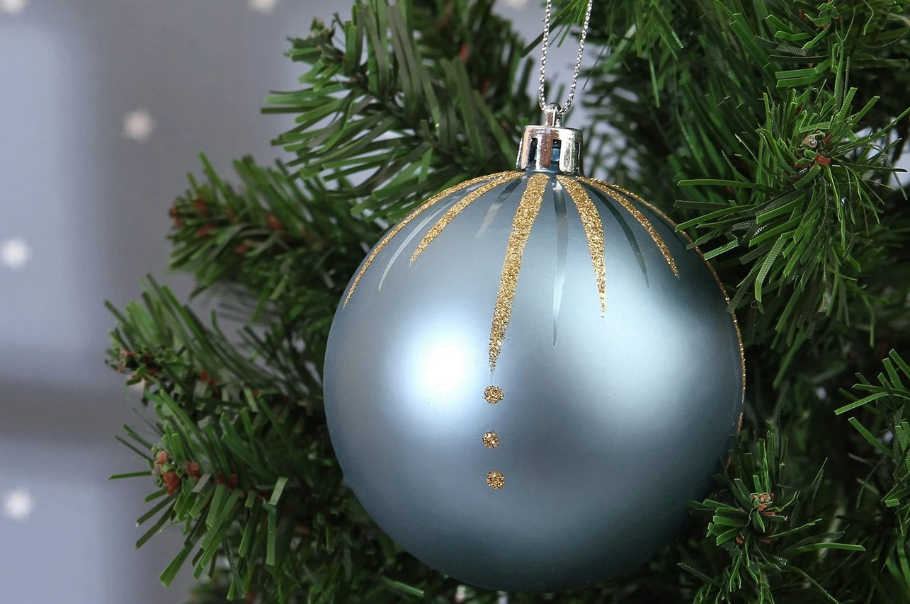 Чому ялинкові іграшки – це більше, ніж прикраса фото 2