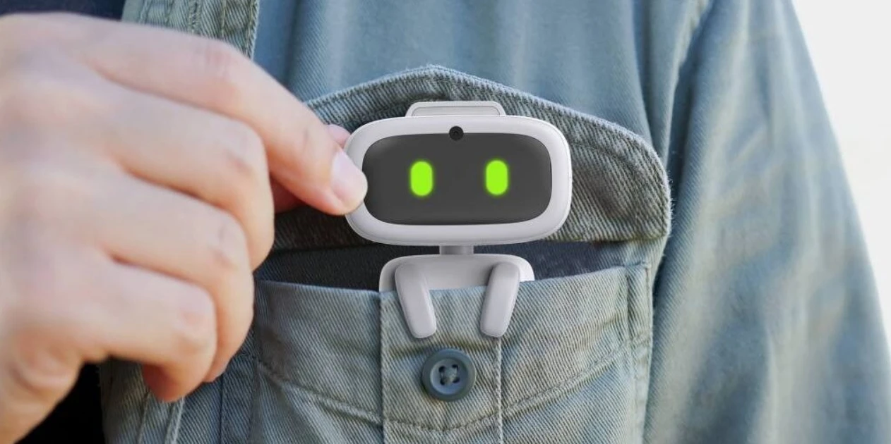 Тамагочи с мозгом ИИ: необычная новинка CES 2026 фото 1