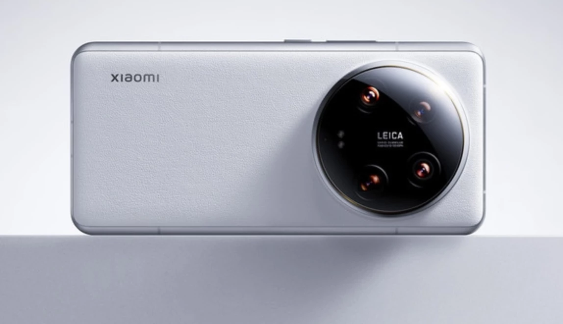 Xiaomi 14 Ultra: перший смартфон із підтримкою двостороннього супутникового зв'язку фото 1