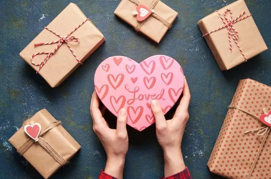 Якщо не знаєте, що подарувати на 14 лютого – ось готове рішення фото 1