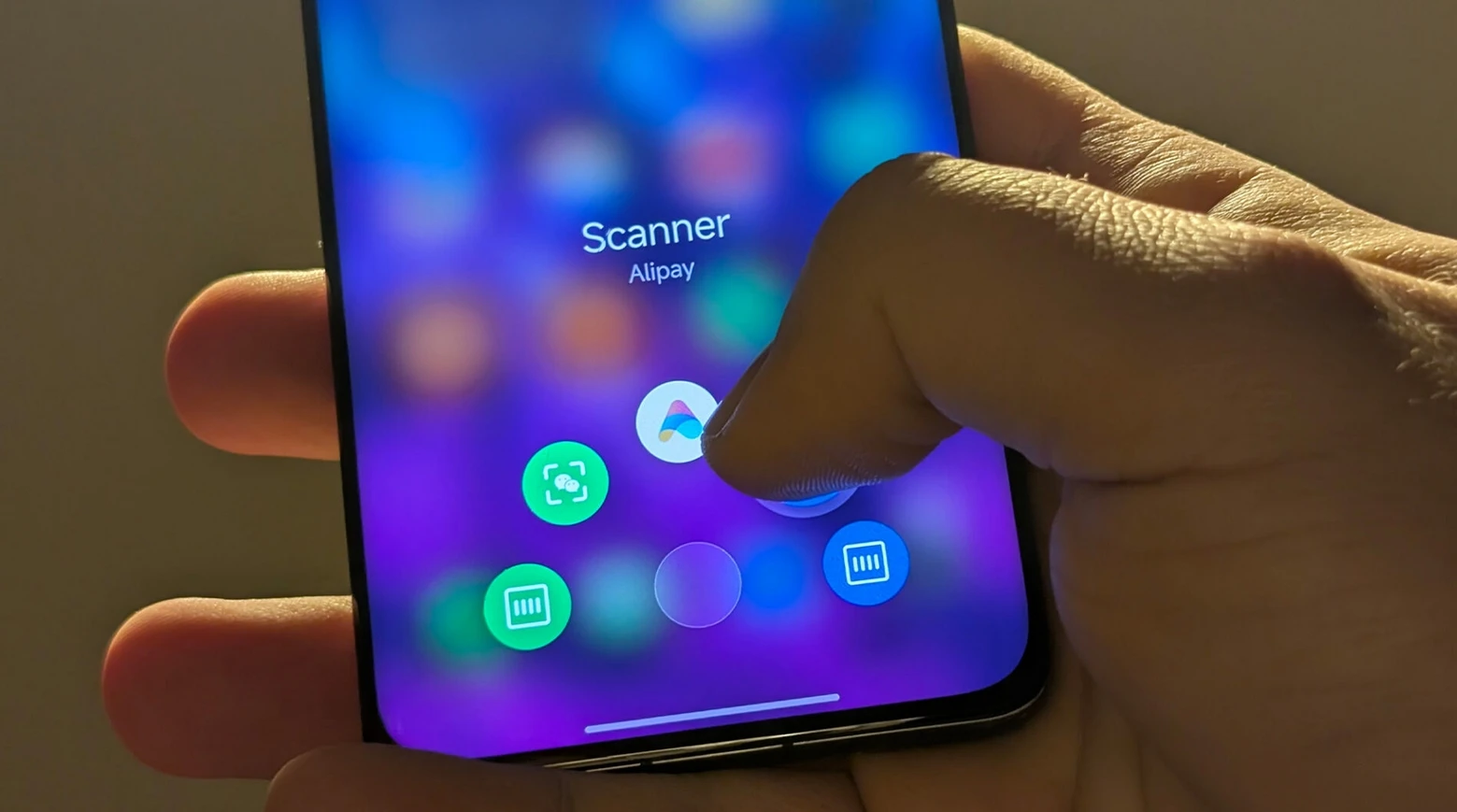 Секрет в прошивке Xiaomi: сканер отпечатков получил новые возможности в HyperOS фото 1