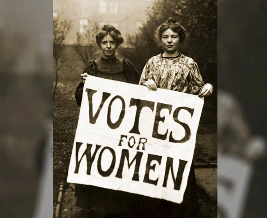 Історія 8 Березня: чому це свято з'явилося і як його відзначають у світі фото 2