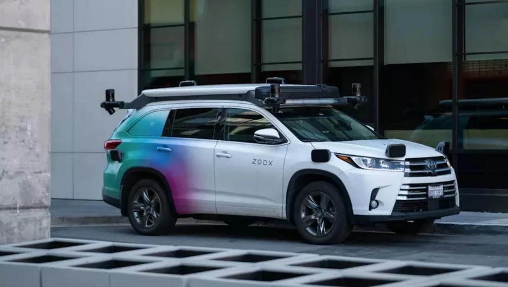 У США стартують нові тести безпілотного транспорту Zoox фото 1