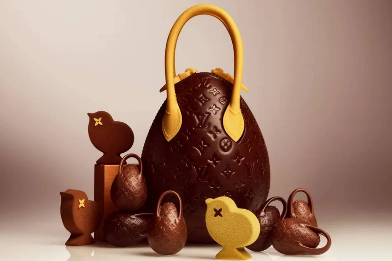 Louis Vuitton шокировал ценой пасхальной новинки: шоколадная сумка за 250 евро фото 1
