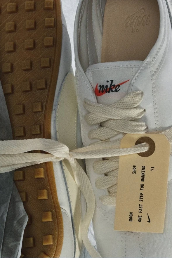 Nike снова продает кроссовки из 1971 года: Moon Shoe возвращаются этой весной фото 2