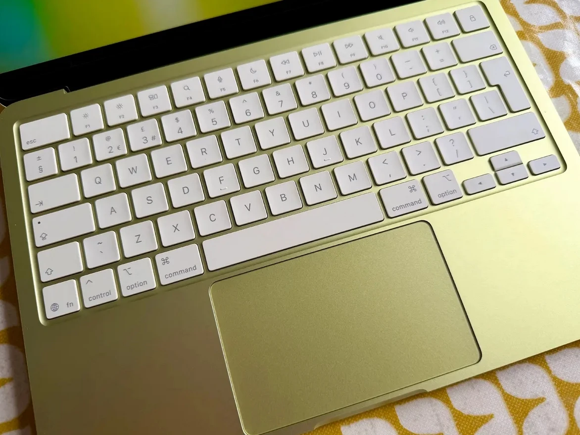 Новый MacBook Neo удивил ценой: кому подойдет самый доступный ноутбук Apple фото 2