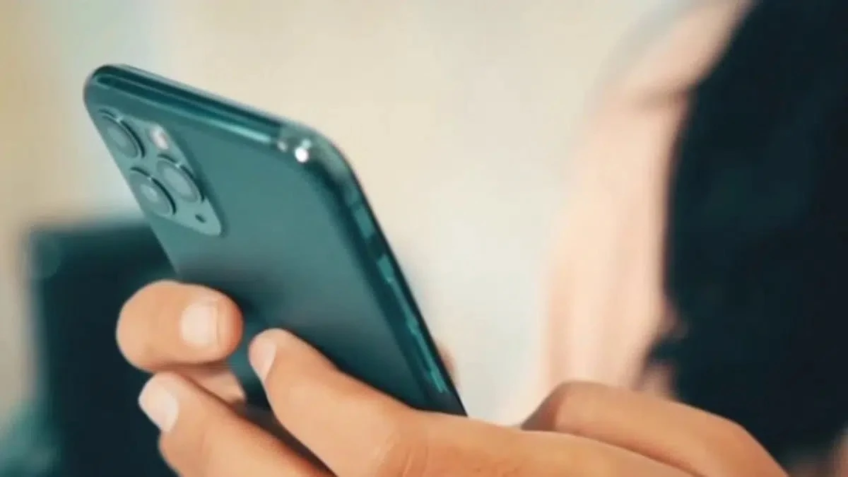 WhatsApp готується додати рекламу — користувачі вже обурені на Frontalka фото 1 WhatsApp готується додати рекламу — користувачі вже обурені фото 1