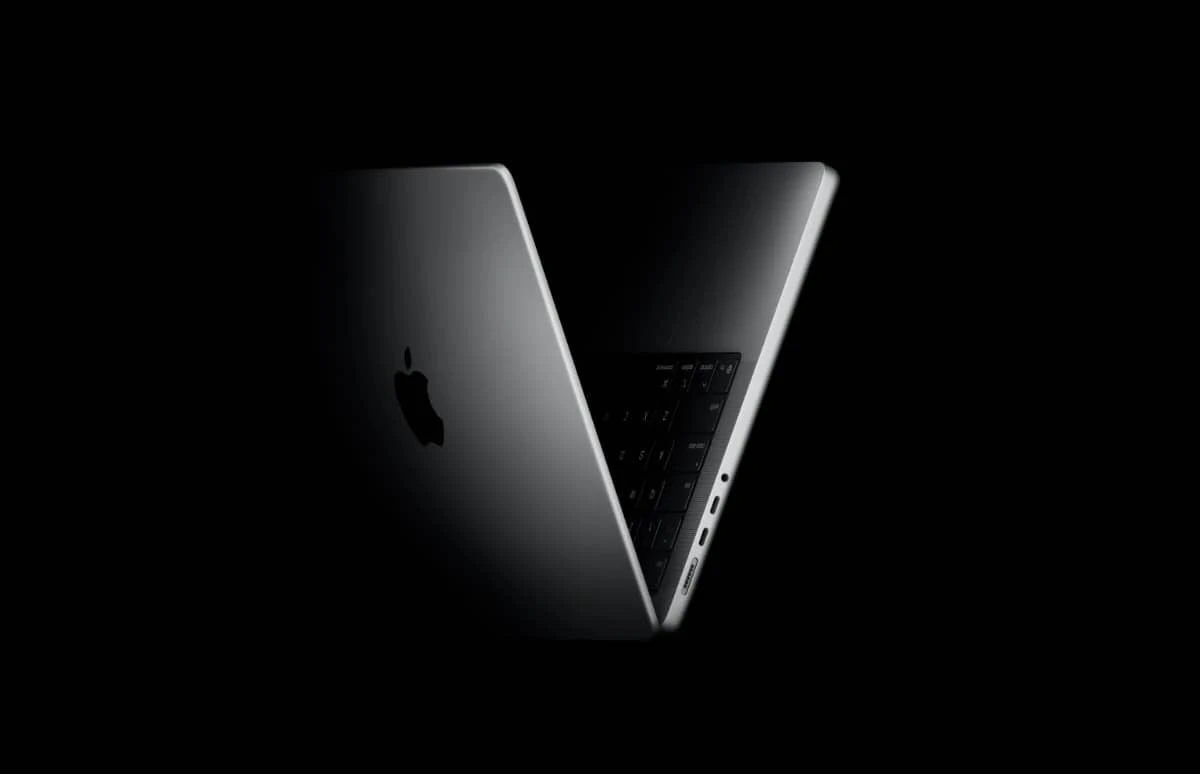 Apple може вперше в історії додати сенсорний екран у MacBook фото 1