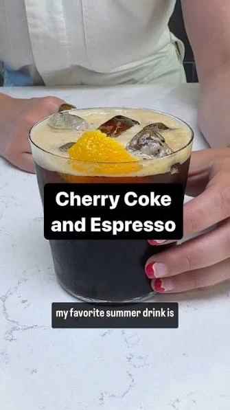 Cherry Coke Espresso: літній напій з TikTok, який хочуть повторити всі фото 2