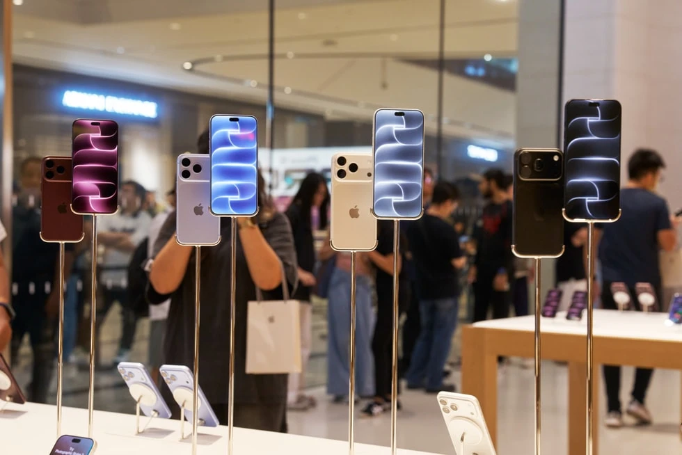 Продажи iPhone 18 Pro начались со скандала фото 2