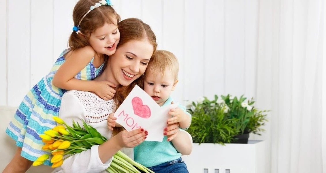 Идеи подарков на День матери: только нужное и полезное фото 1