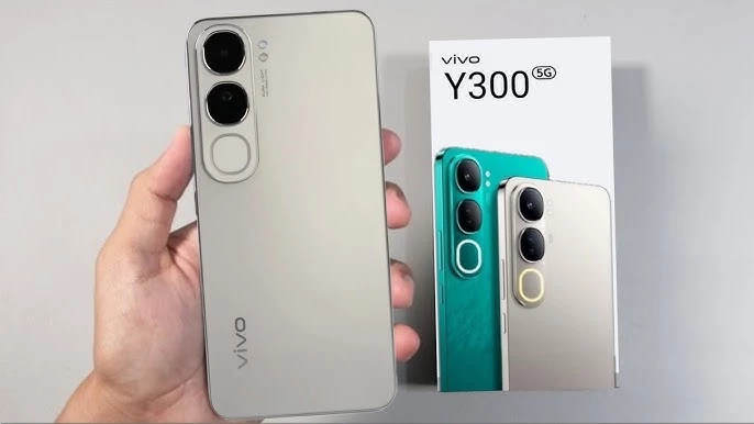 Представлений Vivo Y300 - недорогий смартфон із крутою камерою фото 2