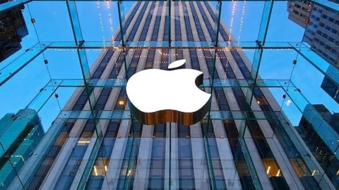 Apple масштабно изменит интерфейс iPhone, iPad и Mac