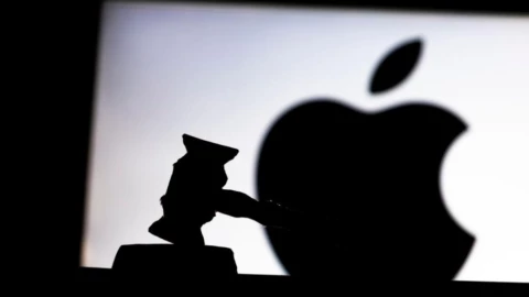 Apple попала на деньги: компании грозит штраф в размере $2 млрд