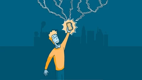 Можно ли пострадать от удара молнии, если говорить по телефону во время грозы?