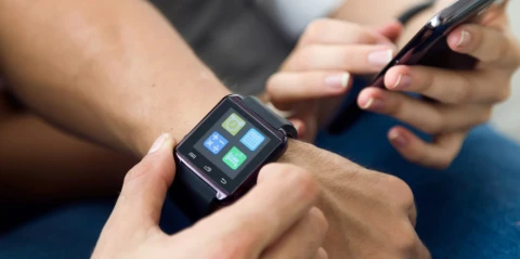 Гаджетам больше не нужна батарея! Новая технология позволит работать на воде