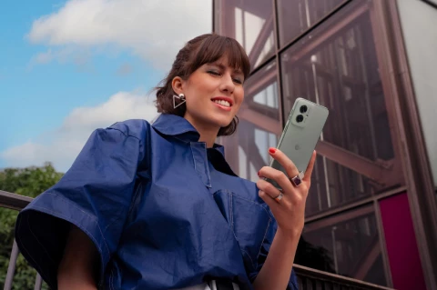 Hello Moto! Представлена новая модель Moto G55 с зарядкой 30 Вт за €249