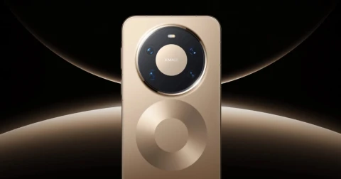 Huawei снова в игре: компания продвигает новые смартфоны с HarmonyOS