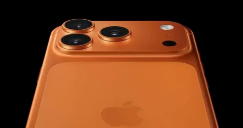 iPhone меняет цвет? Журналист проверил жалобы владельцев