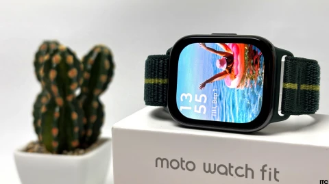Motorola Watch Fit - вдалий баланс між фітнес-трекером та смарт-годинником