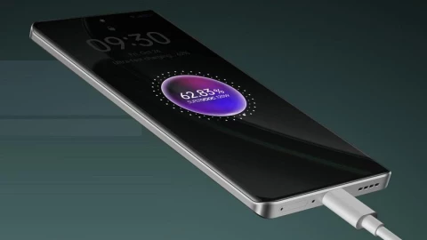 Новый тренд в мире смартфонов в 2025 году: о чем речь?