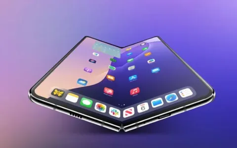 Огляд Apple iPhone Ultra: два екрани, 12 ГБ RAM і ціна понад 2000 євро