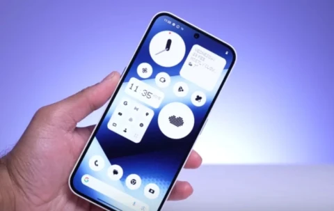 Що робити, якщо телефон завис?