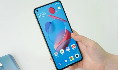 Семь лучших недорогих смартфонов до 7000 грн по мнению экспертов