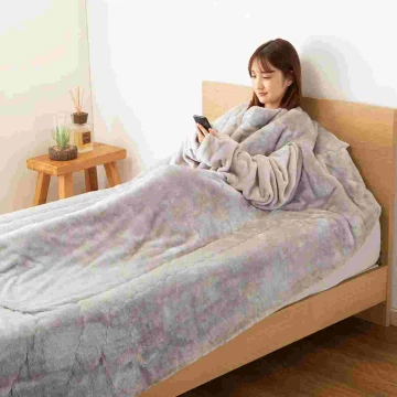 В Японии создали одеяло для смартфона