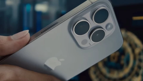 Утечка новых фото iPhone 16