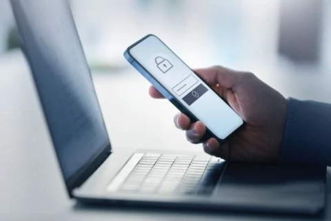 Как защитить Android от вирусов и рекламы